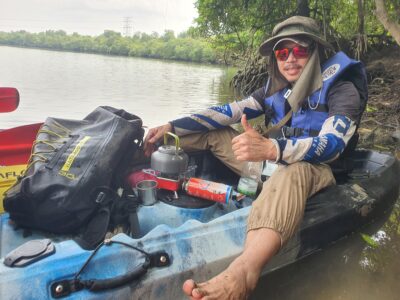 Breaktime on 10km mangrove tour